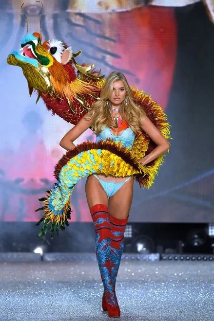 7 điều thú vị trong show diễn Victoria’s Secret Show 2016 - ELLE Việt Nam