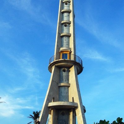 ngọn hải đăng Việt Nam - Lý Sơn - elle vietnam