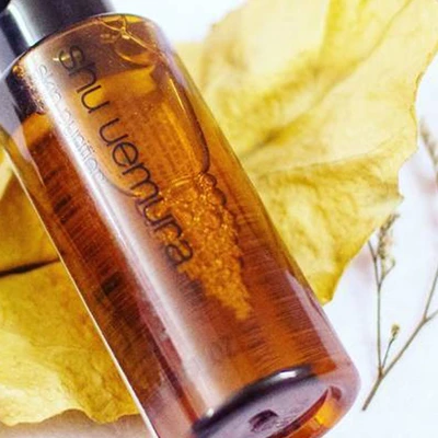 Top 10 sữa rửa mặt tốt nhất - ELLE Beauty Awards 2015