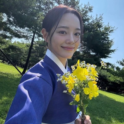Kim Se Jeong xinh đẹp trong bộ phim Moon River