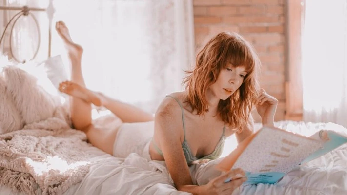 Học lỏm cách làm mềm gót chân ngay tại nhà.