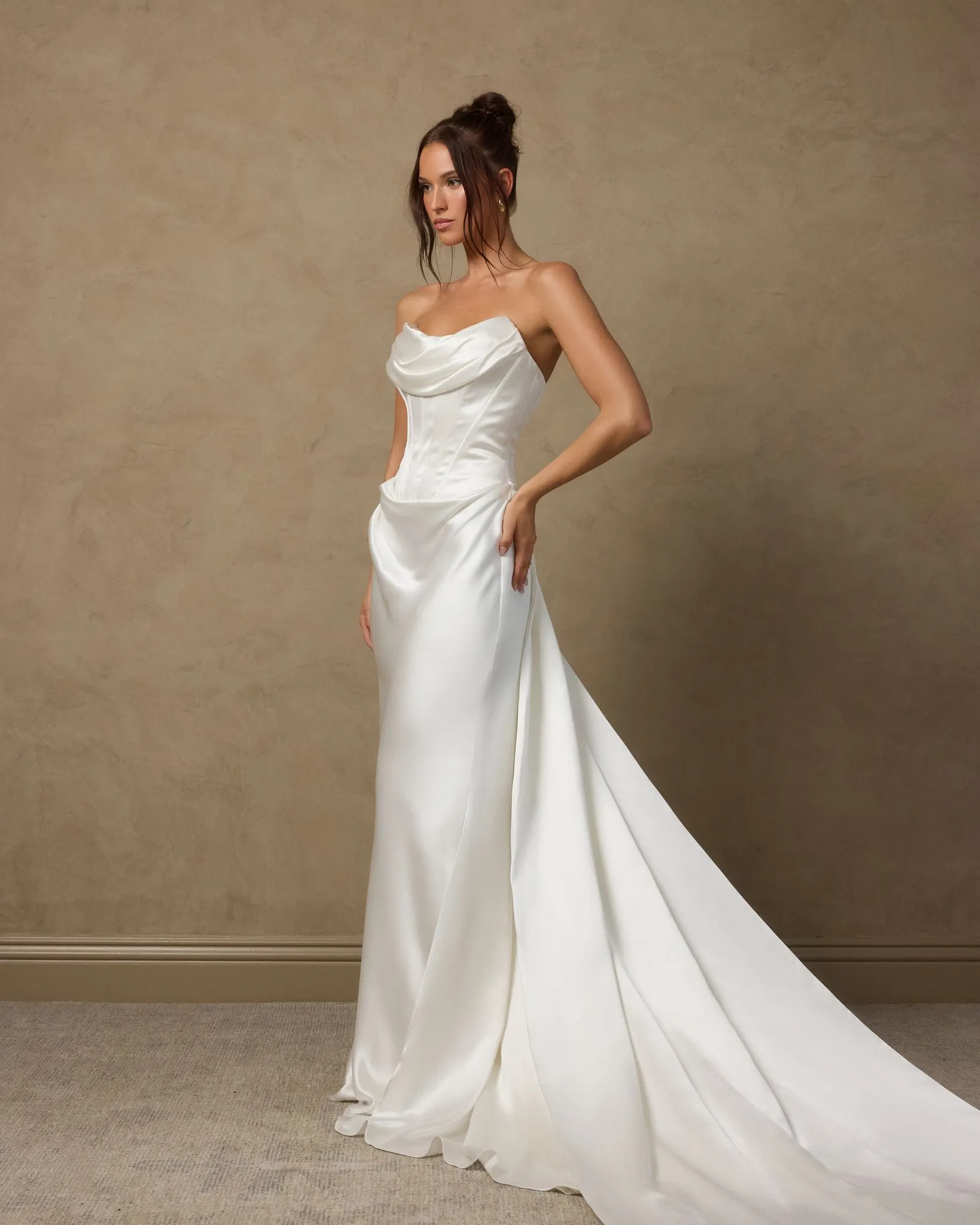 Váy cưới Katherine Tash