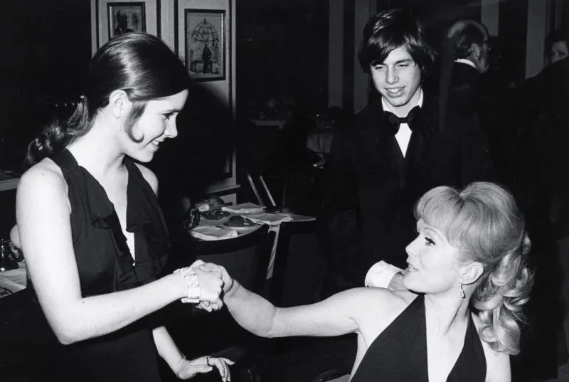 Hai mẹ con Debbie Reynolds và Carrie Fisher - 05
