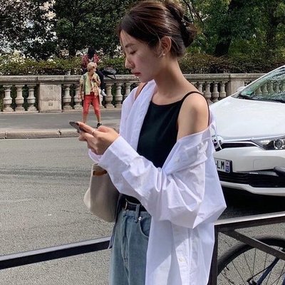 tín đồ thời trang hàn diện sơ mi khoác ngoài
