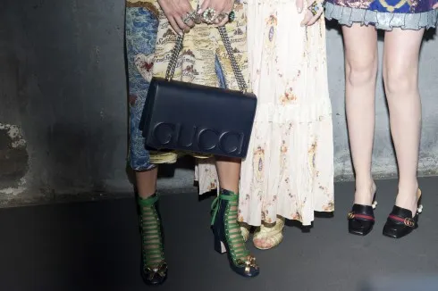 Những chiếc túi xách ấn tượng ở tuần lễ thời trang Milan Thu Đông 2016