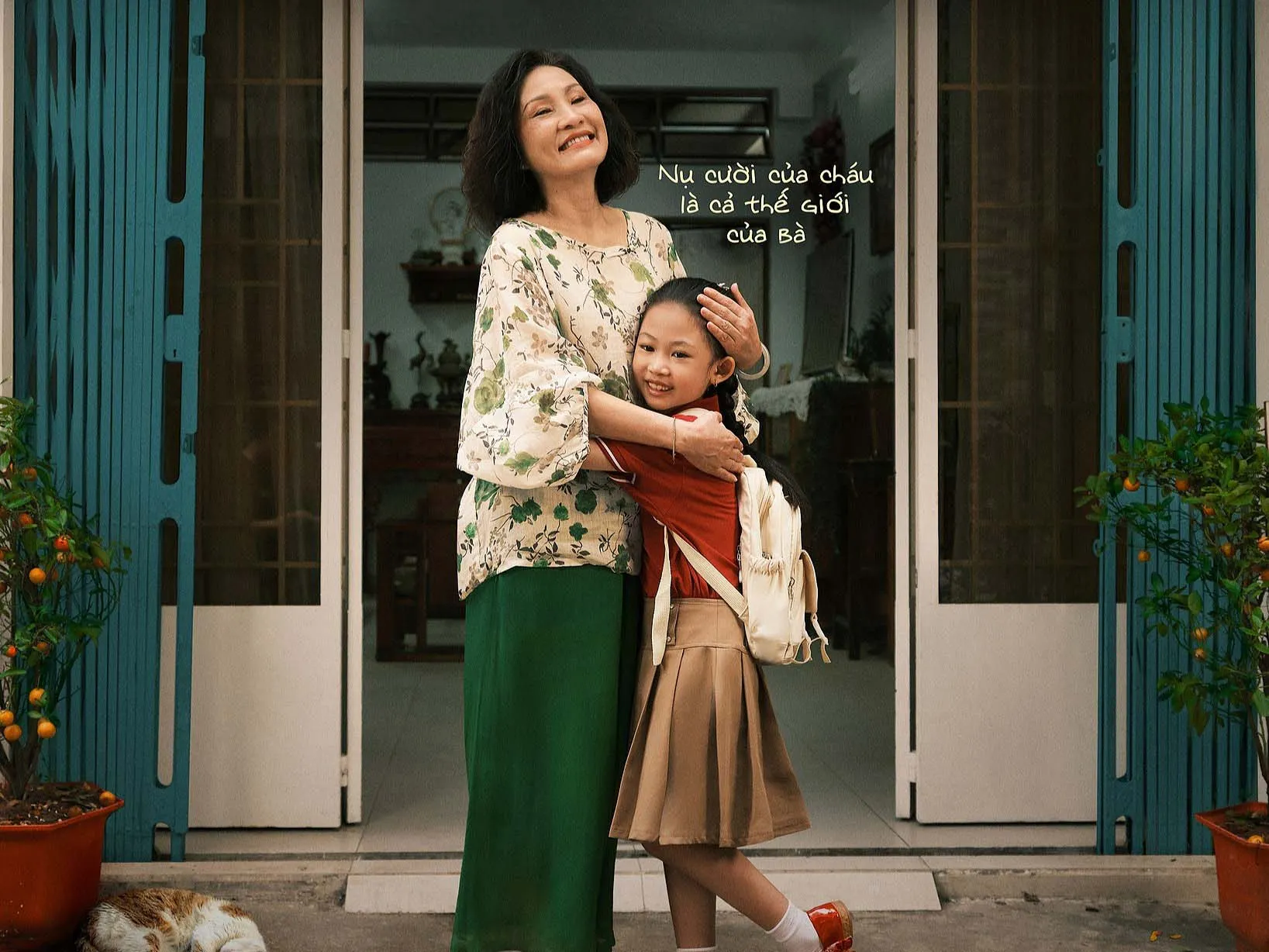 hồng đào trong cục vàng của ngoại
