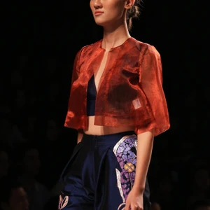 NTK Hoàng Quyên với cảm hứng về vùng đất cao nguyên siêu thực - ELLE VN