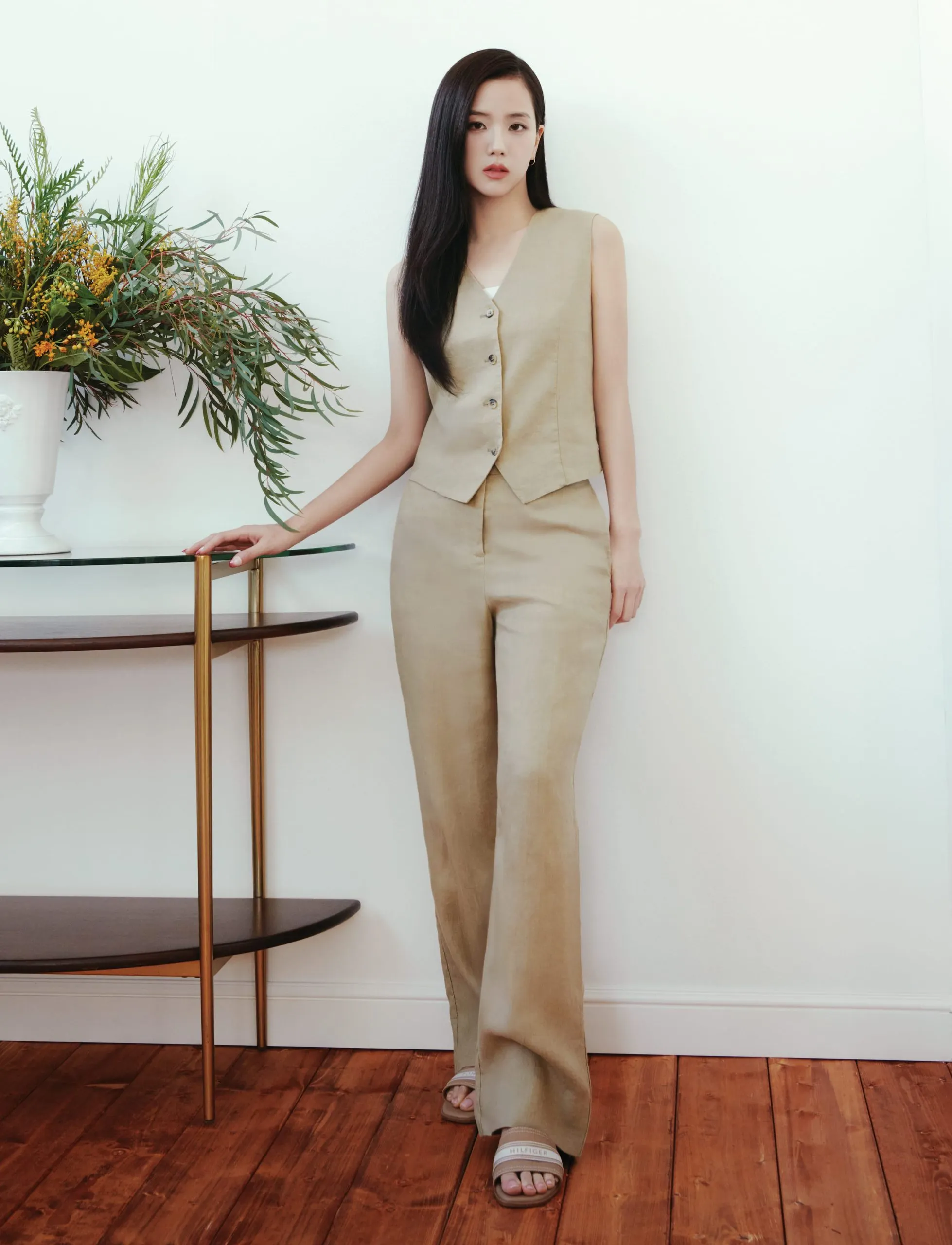 Jisoo trong chiến dịch TOMMY HILFIGER Spring 2026