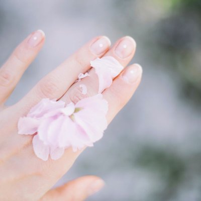 bàn tay trắc nghiệm ngón tay út