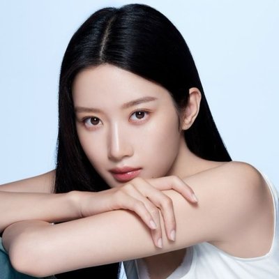 Ka Young trẻ trung với làn da khỏe mạnh