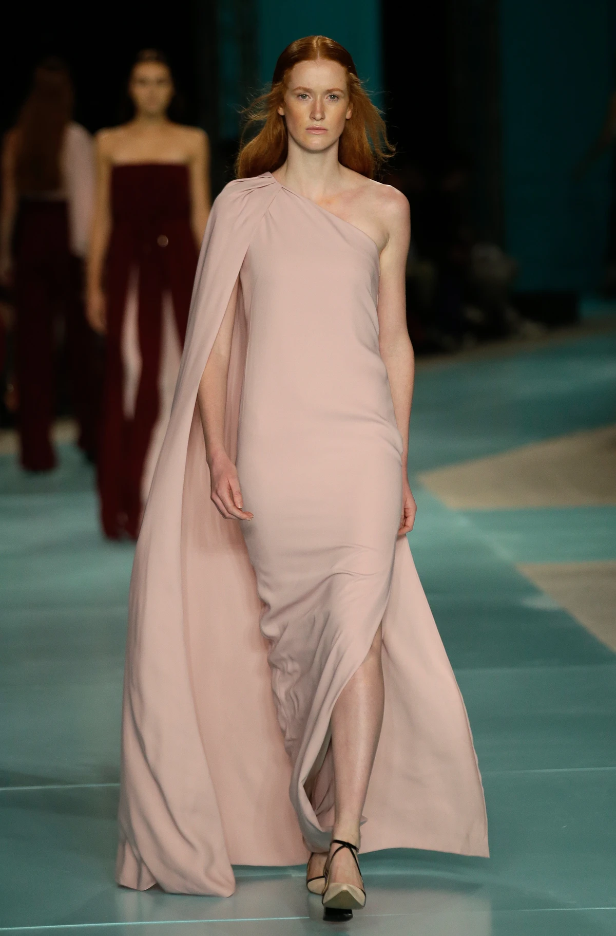 Tuần lễ Thời trang ELLE Thailand Xuân Hè 2016