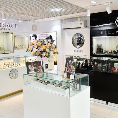 khai trương cửa hàng đồng hồ cao cấp L&M Luxury Timpieces