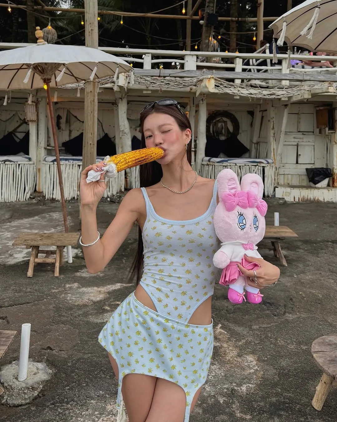 mulbada diện bodysuit
