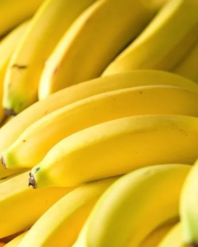 Dưỡng tóc nhanh dài bằng Chuối Dưỡng-tóc-nhanh-dài-đơn-giản-tại-nhà-ellevn-4