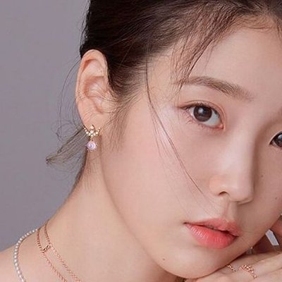 Học hỏi cách trang điểm mắt ngày Valentine làm tăng nét quyến rũ trong đêm hẹn hò.