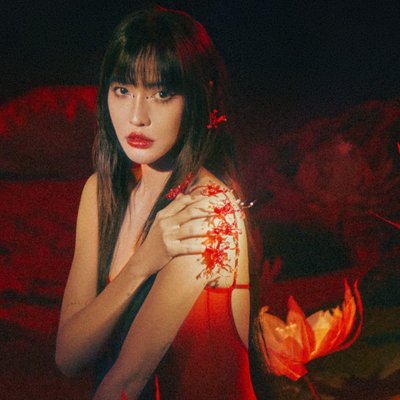 bích phương trong teaser nâng chén tiêu sầu