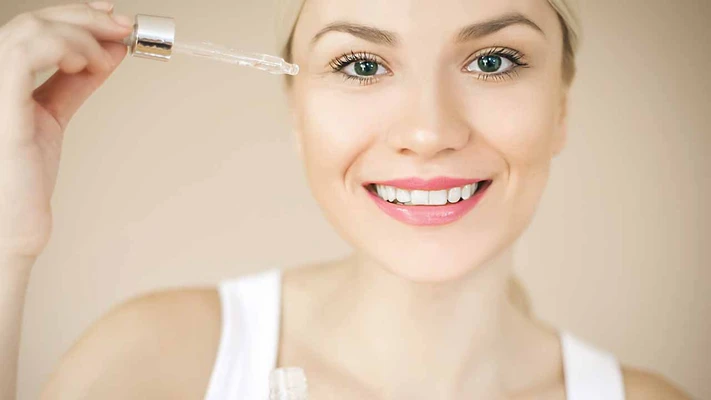 serum chứa hyaluronic acid