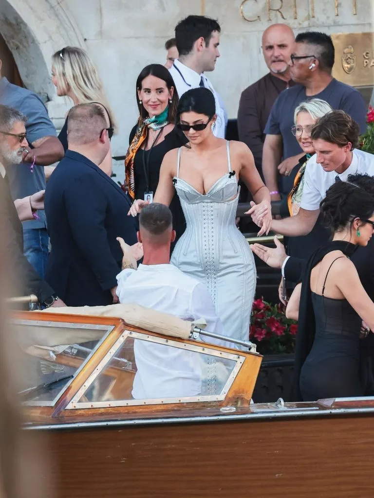 kylie jenner dự đám cưới tại venice