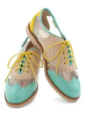Phong cách thời trang boho chic qua giày oxfords
