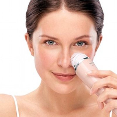[Nicky Khánh Ngọc] Có cần thiết mua máy rửa mặt không?