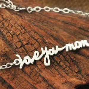 20 gợi ý quà tặng mẹ ý nghĩa nhân ngày Mother's day