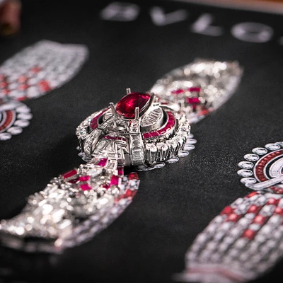 đồng hồ magnifica ruby methamorphosis