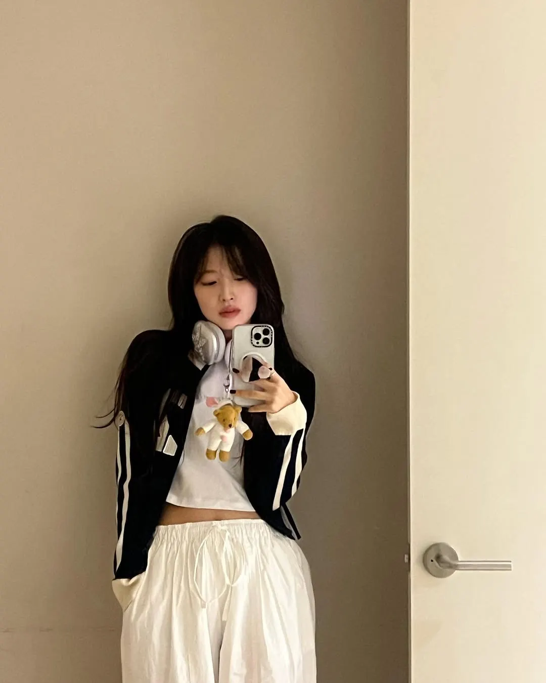 Phụ kiện trong outffit của A Rin