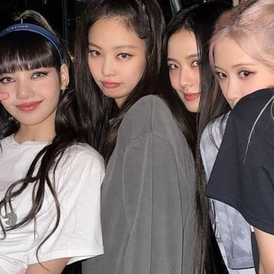 gợi ý diện trang phục đi xem concert blackpink