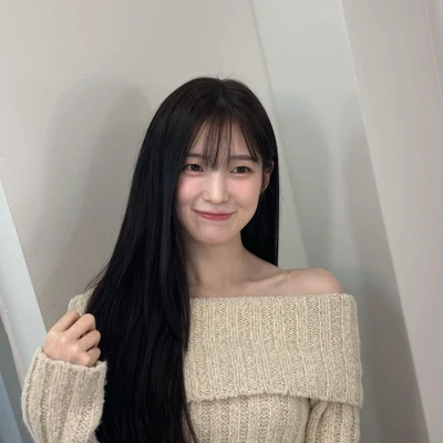 arin có làn da sáng mịn nhờ tắm trắng