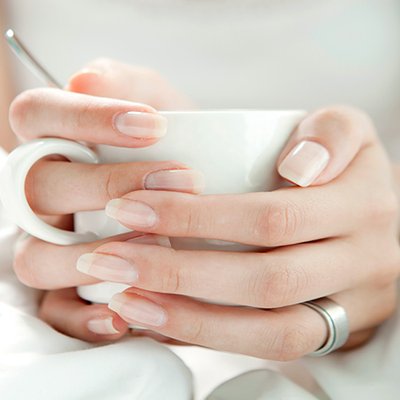 Bí quyết dưỡng móng tay chắc khỏe để nàng thỏa sức tạo kiểu
