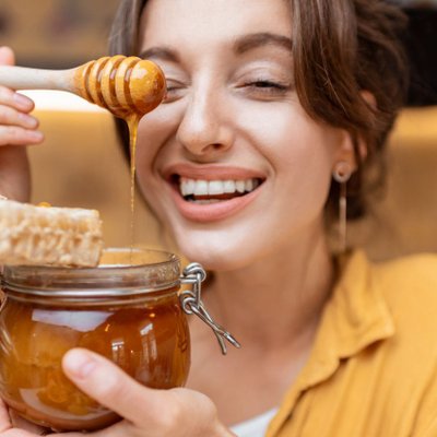Những lợi ích mà mật ong mang lại cho sức khỏe
