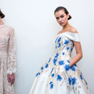 Hình ảnh hậu trường từ Bridal Spring Fashion Week 2017 - ellevietnam 43