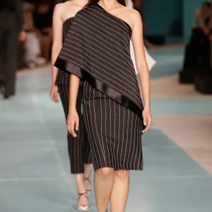 Tuần lễ Thời trang ELLE Thailand Xuân Hè 2016