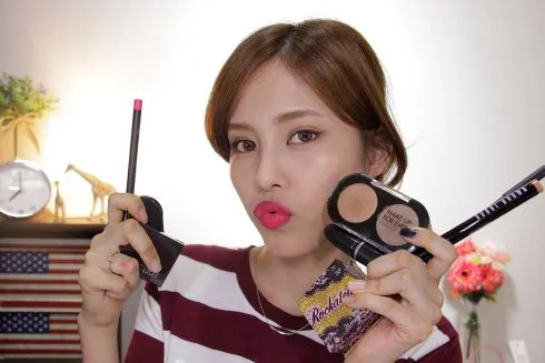 top-beauty-blogger-han-quoc-ban-nen-theo-doi-7