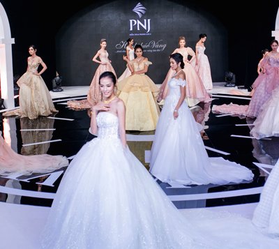PNJ & BST trang sức cưới Hạnh Phúc Vàng 2017 tại Marry Wedding Day