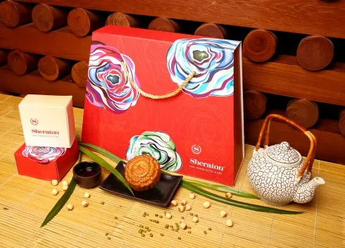 mẫu hộp bánh trung thu sang trọng tại sheraton nha trang