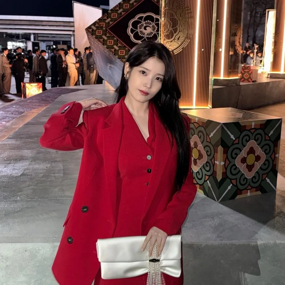 IU Perfect Crown tái xuất trong bộ phim mới