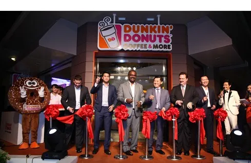 Cửa hàng Dunkin' Donuts đầu tiên ở Việt Nam.