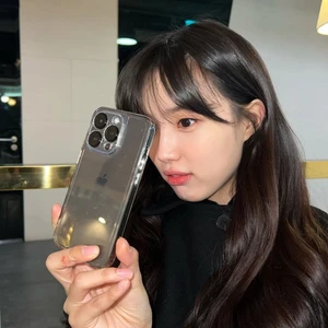 Yoon Seo-ah với kiểu trang điểm tự nhiên, tôn vẻ đẹp thanh thoát