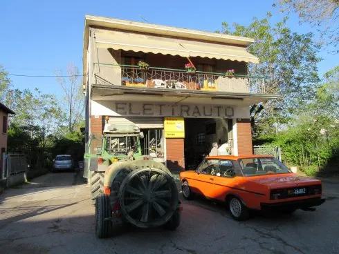 Phố huyện Italia
