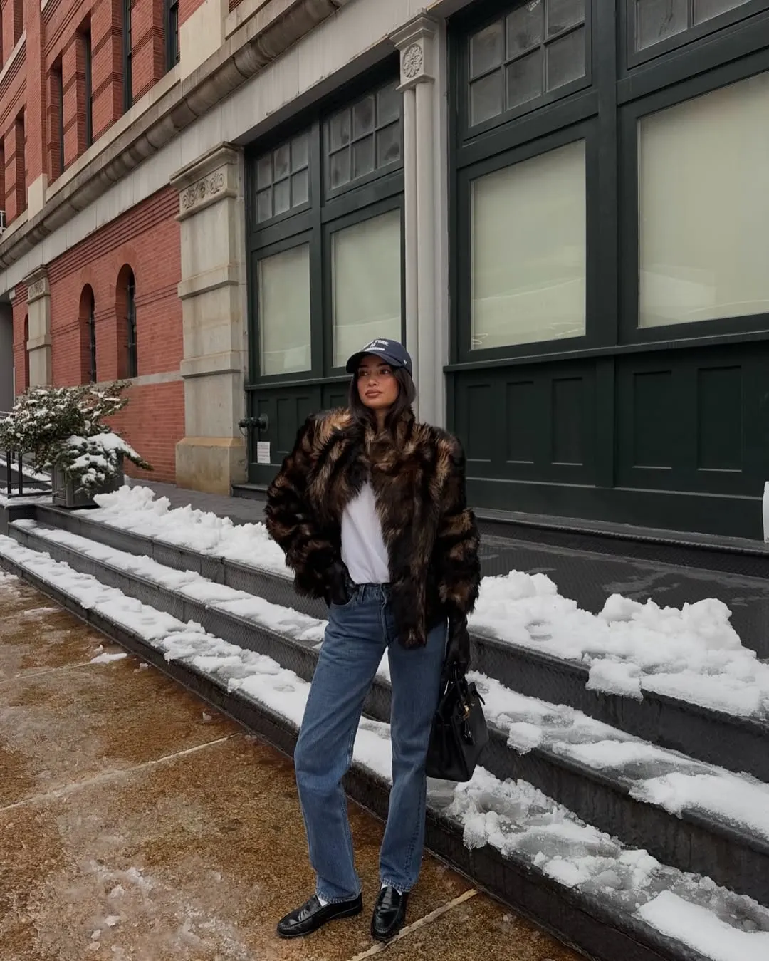 kelsey merritt áo khoác lông 