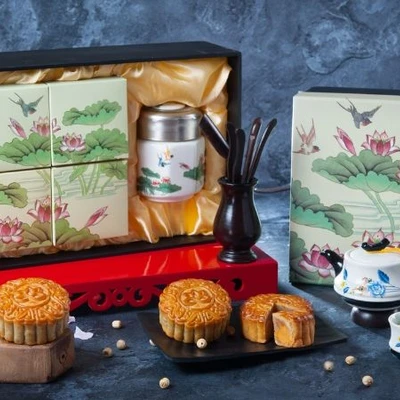 hanoi hoetel mooncake