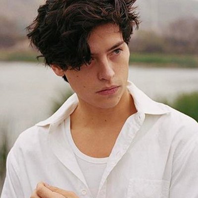 Cole Sprouse - Tôi đã từng ở một nơi rất tối tăm