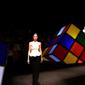 ellevn bo suu tap lam gia khang