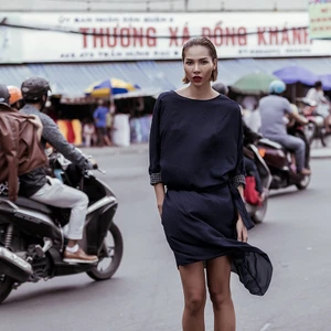 Minh Triệu cũ và mới cùng Lam giữa phố Sài Gòn