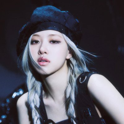 TN ngang rose mũ beret