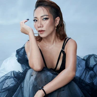 Hà Trần nâng đỡ thế hệ trẻ