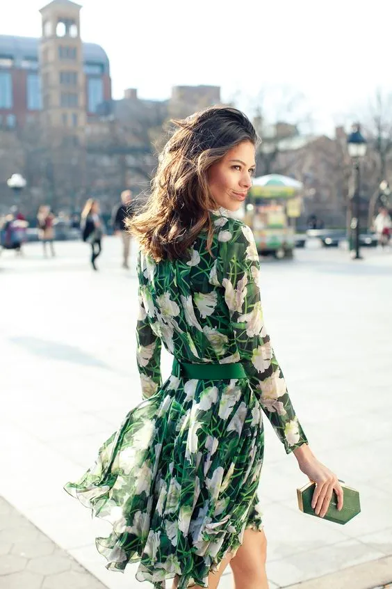 ELLE Style Calendar: Bí ẩn nữ tính
