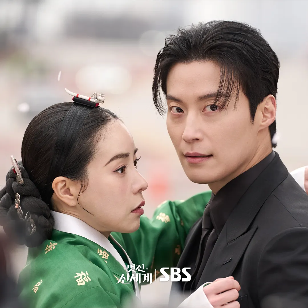 Lim Ji Yeon thủ vai Kang Dan Sim và Heo Nam Jun thủ vai Cha Se Gye trong bộ phim My Royal Nemesis