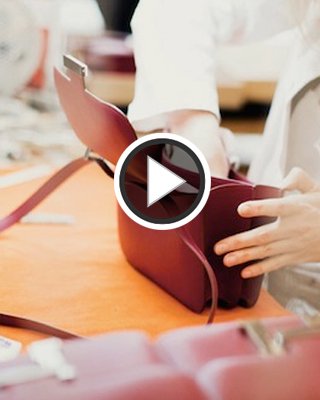 quy trinh san xuat nhung chiec tui xach hang hieu dat gia elle vietnam cover